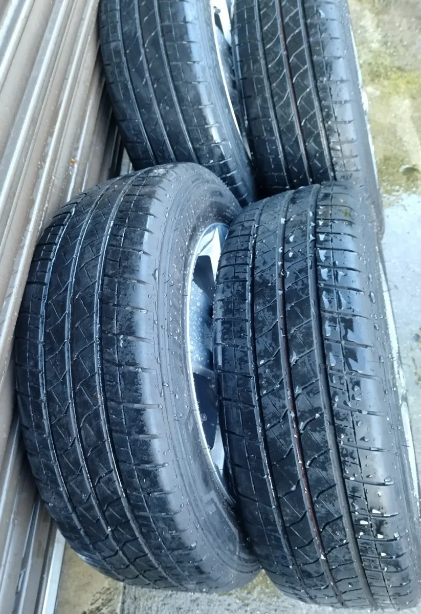 VW T6.1,T6,T5 Trans Genuine 17"Alloys - Image 4