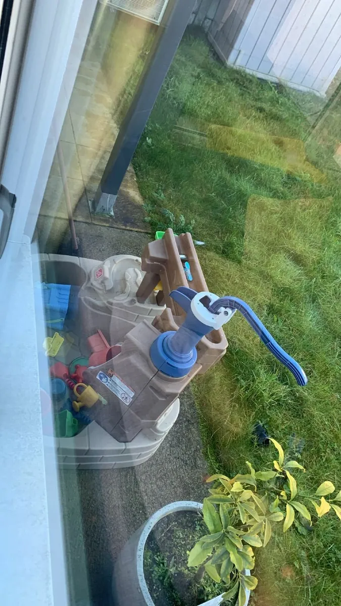 Little Tykes Outdoor Toy - Image 1