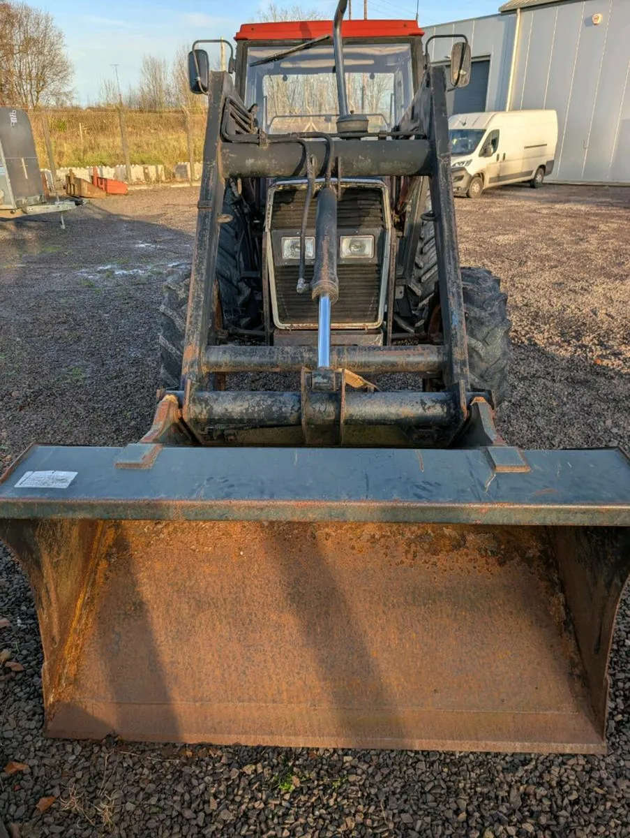 Massey Ferguson 365 4x4 - Image 3