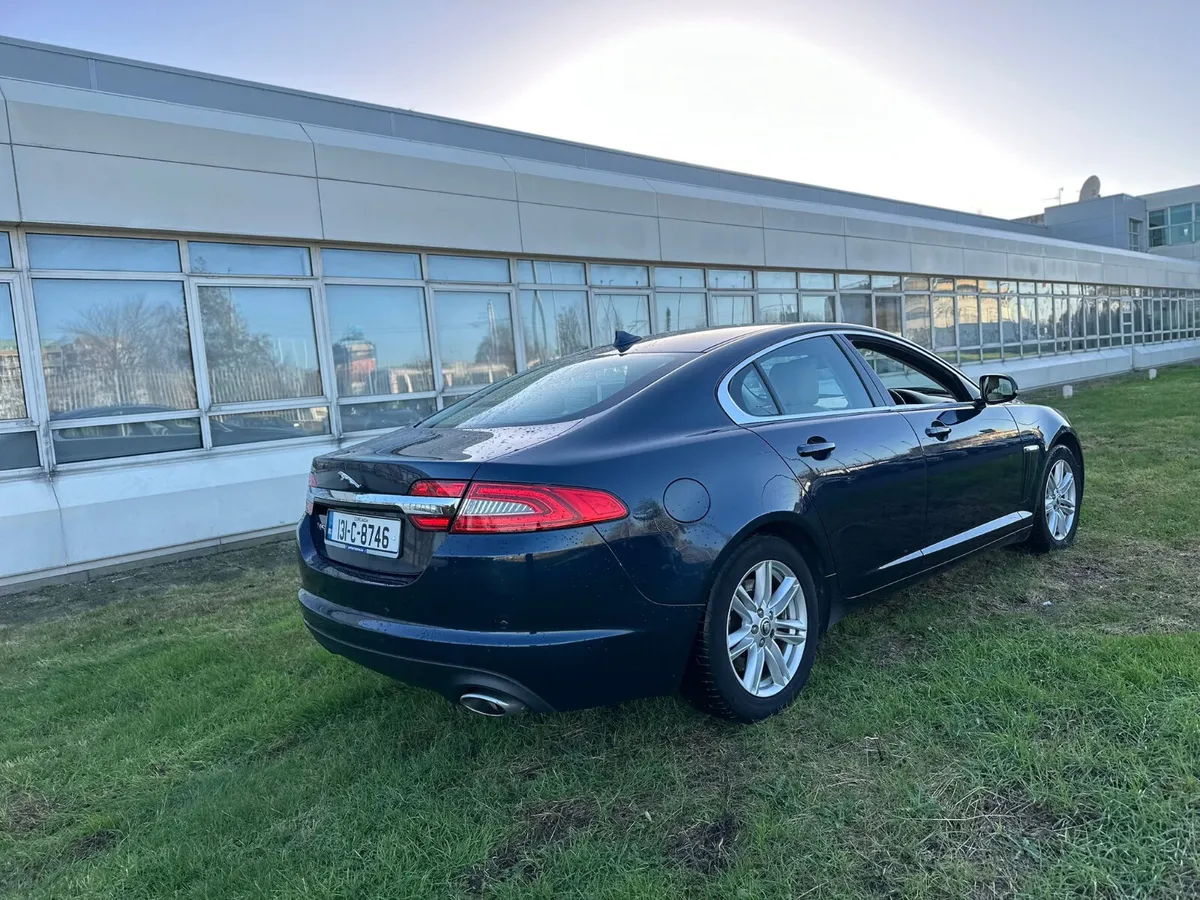 Jaguar XF 2013 automatic - Image 4