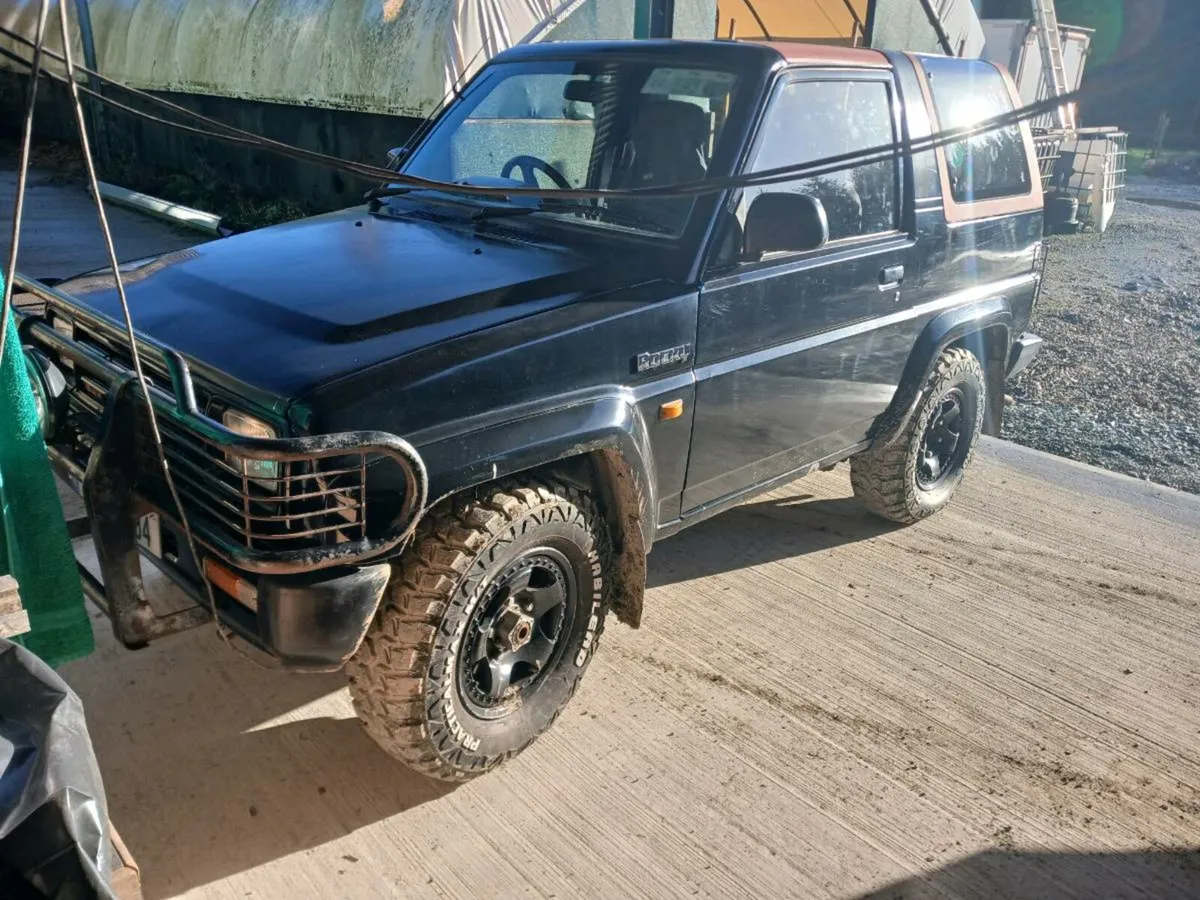 Daihatsu rocky parts - Image 1