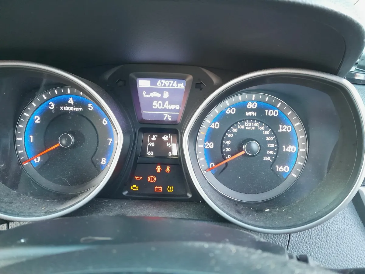 Hyundai i30 2016 - Image 2