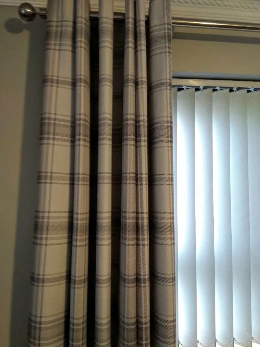 Curtains - Image 1