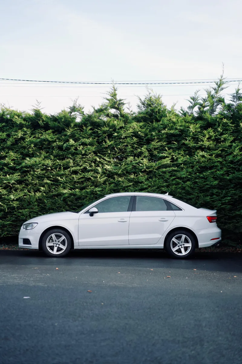 🌟Audi A3 1.4 Sedan TFSI 2017🌟 - Image 2