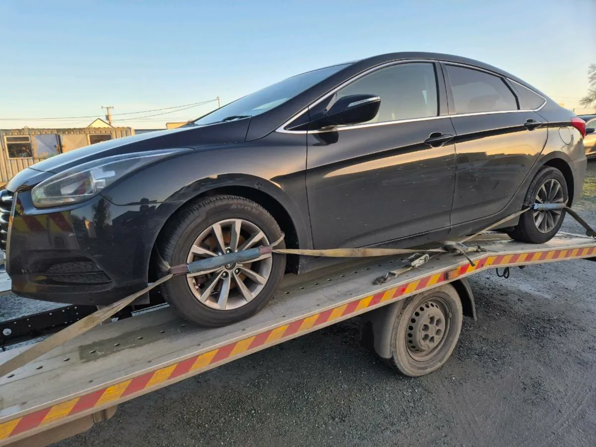 Hyundai i40 ..2015 Needs Engine !!! - Image 3