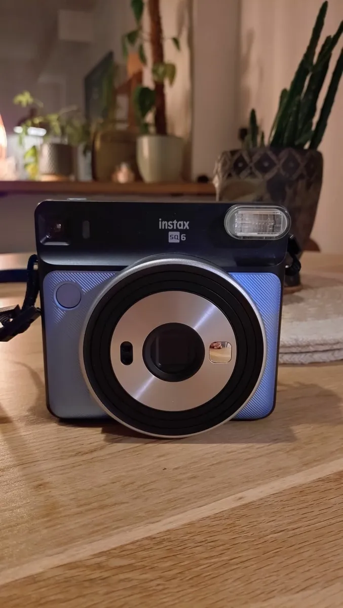Fujifilm Instax SQ6 Blue Instant Camera - Image 1