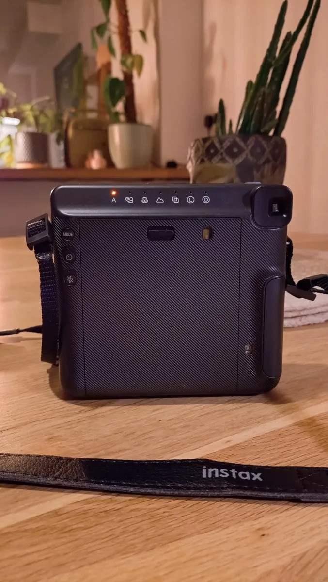 Fujifilm Instax SQ6 Blue Instant Camera - Image 3