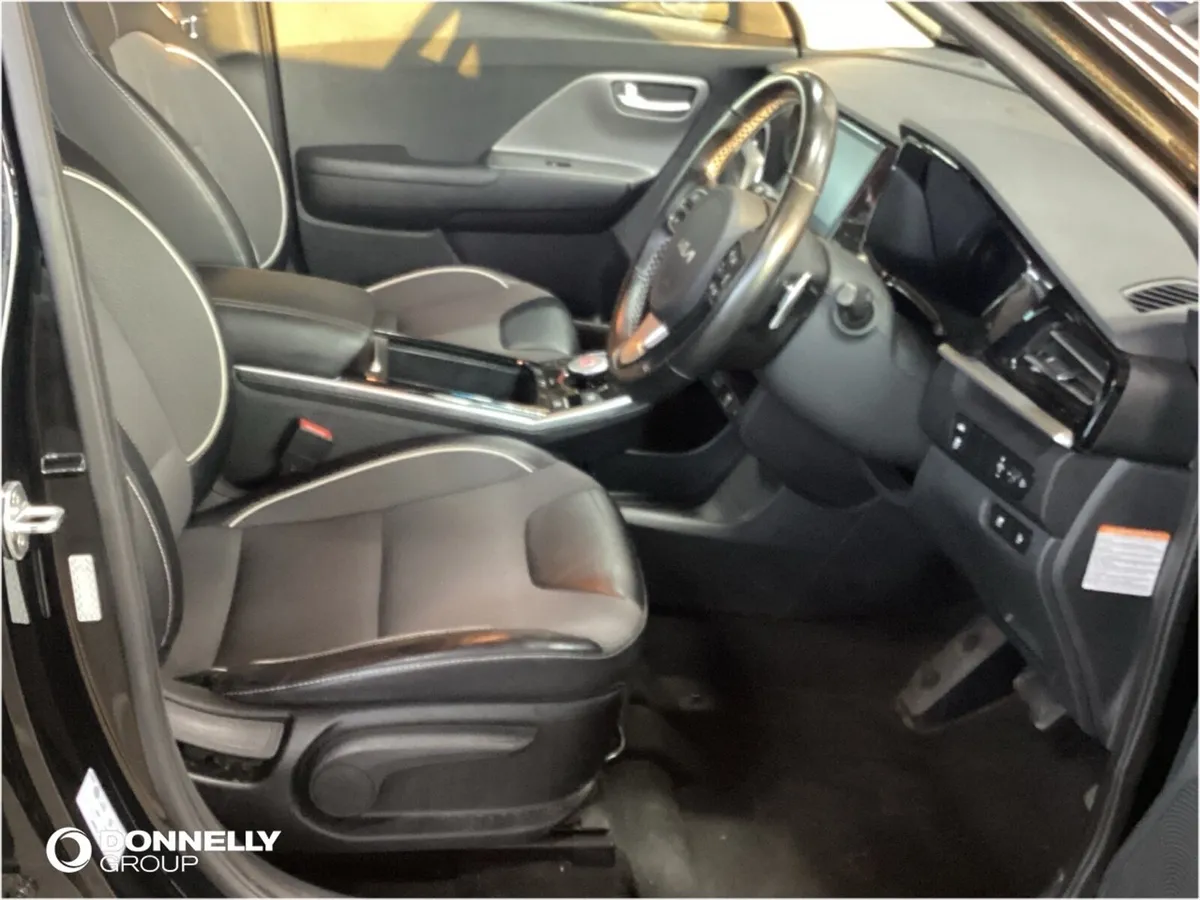 Kia e-Niro Electric Estate Long Range - Image 4