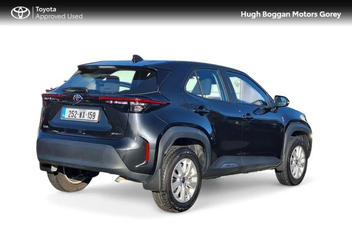 Toyota Yaris Cross YARIS CROSS LUNA - Image 2