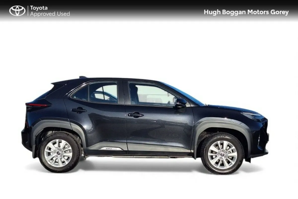 Toyota Yaris Cross YARIS CROSS LUNA - Image 3