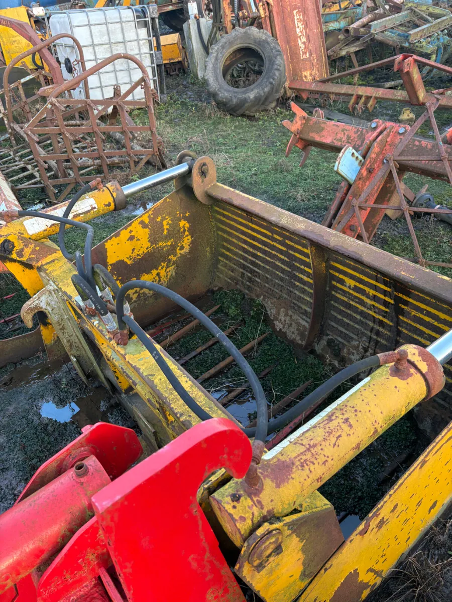 Johnston brothers shear grab - Image 2