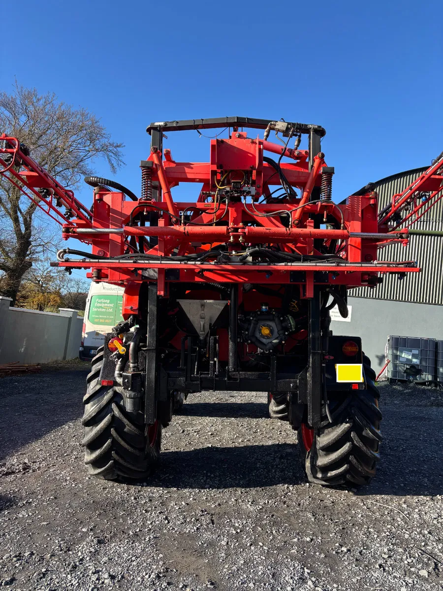 Sands SLC 4000 -Self Propelled Sprayer - Image 4
