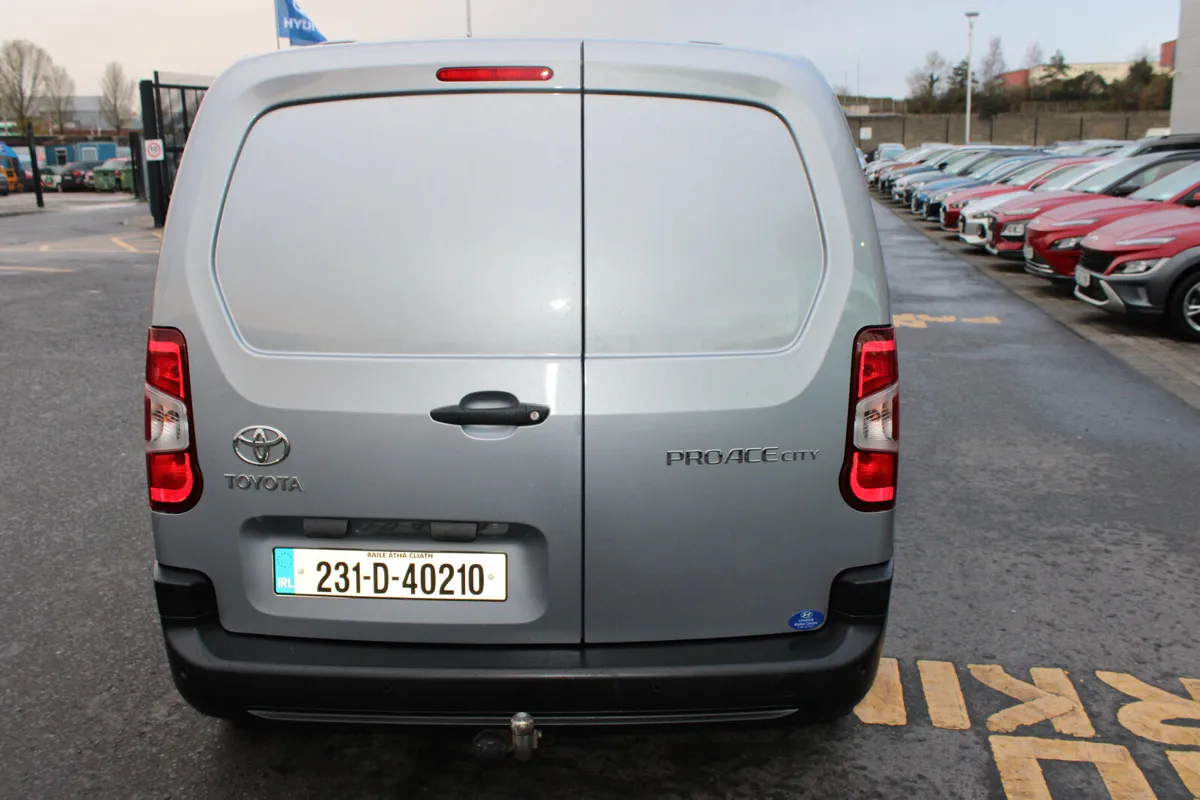 Toyota Proace 2023 - Image 4