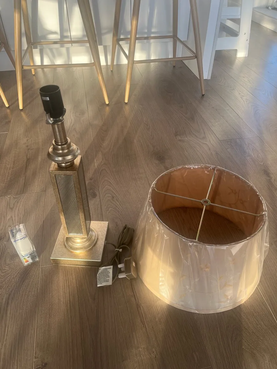Table Lamp - Image 2