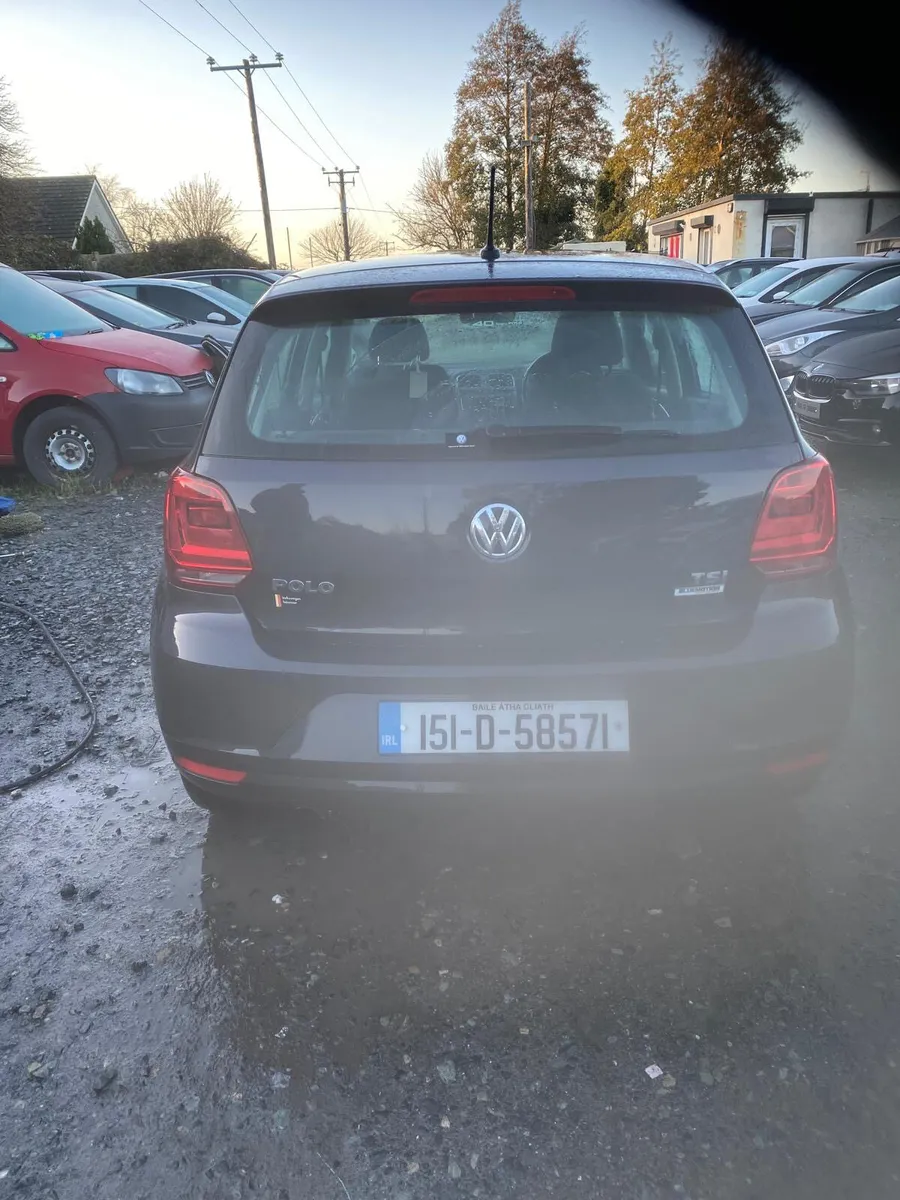 15 polo 1.2 auto lounge model - Image 3