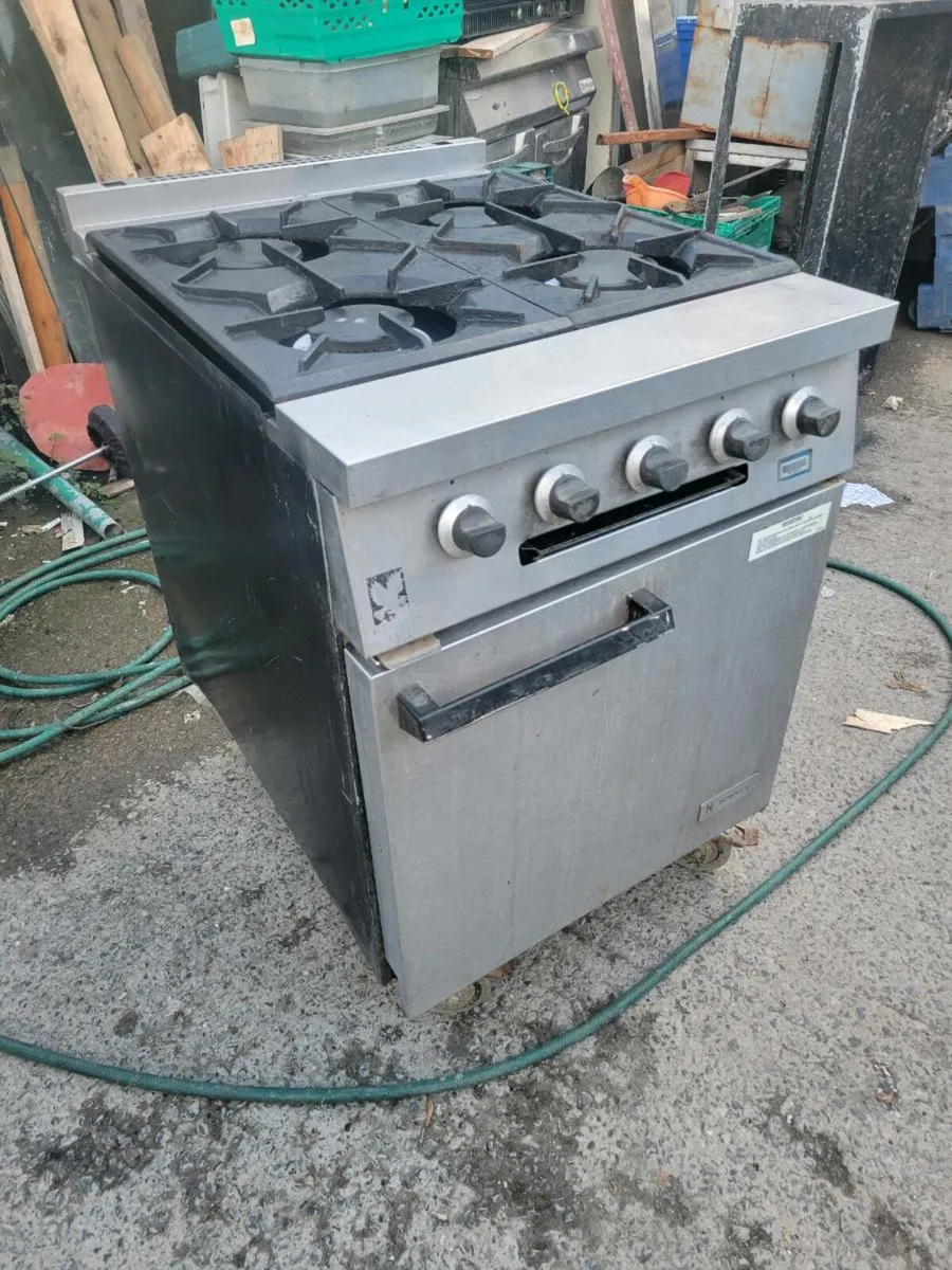 Cooker LP GAS 4 Burner Commercial FALCON - Image 1