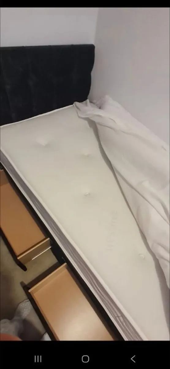 single bed black velvet with drawers - Image 3