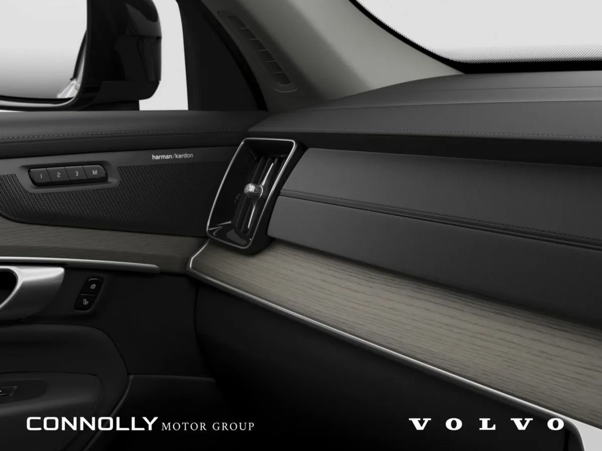 Volvo XC90 T8 Plus Dark €987pm - Image 4