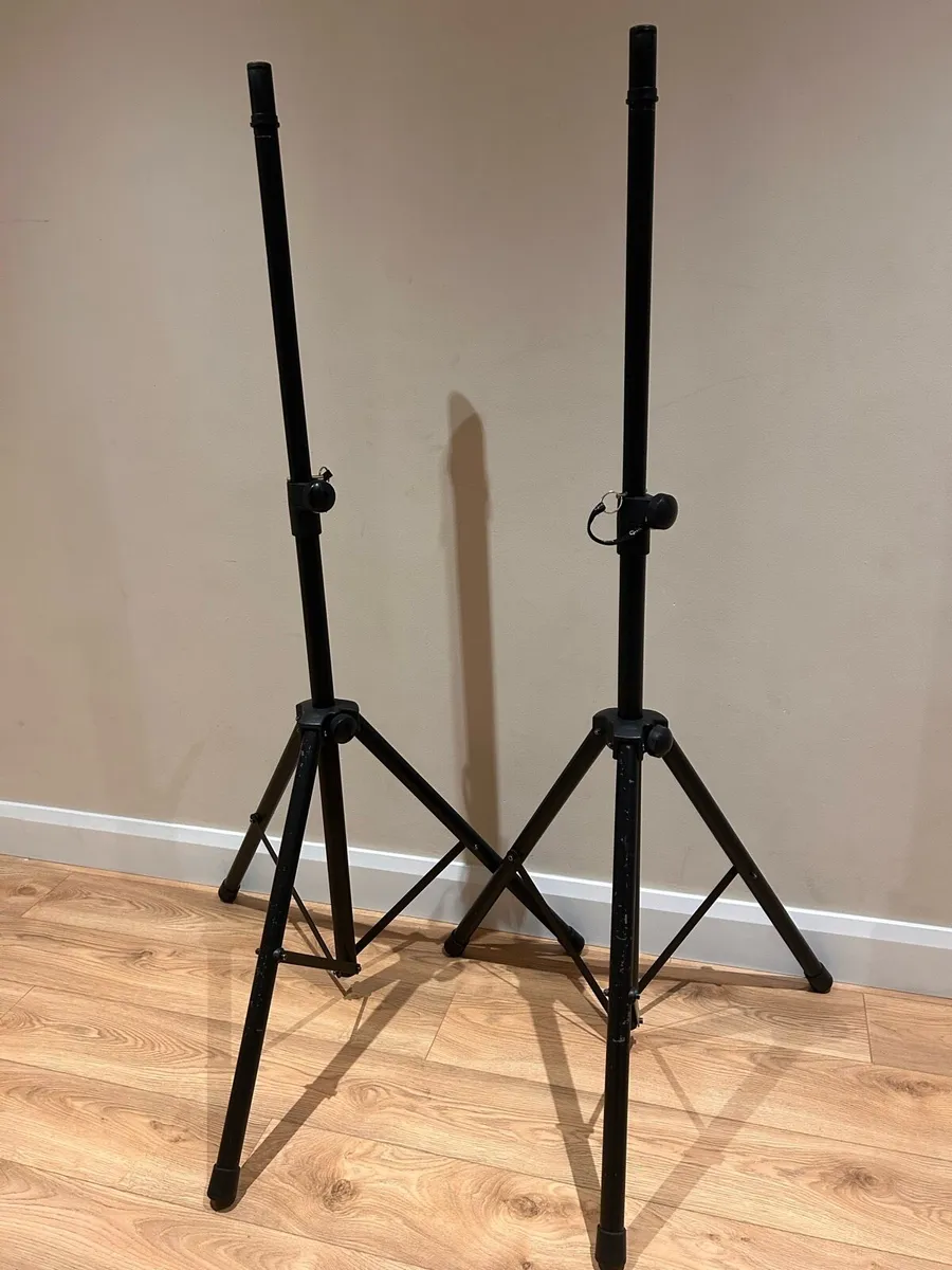 Speaker stands