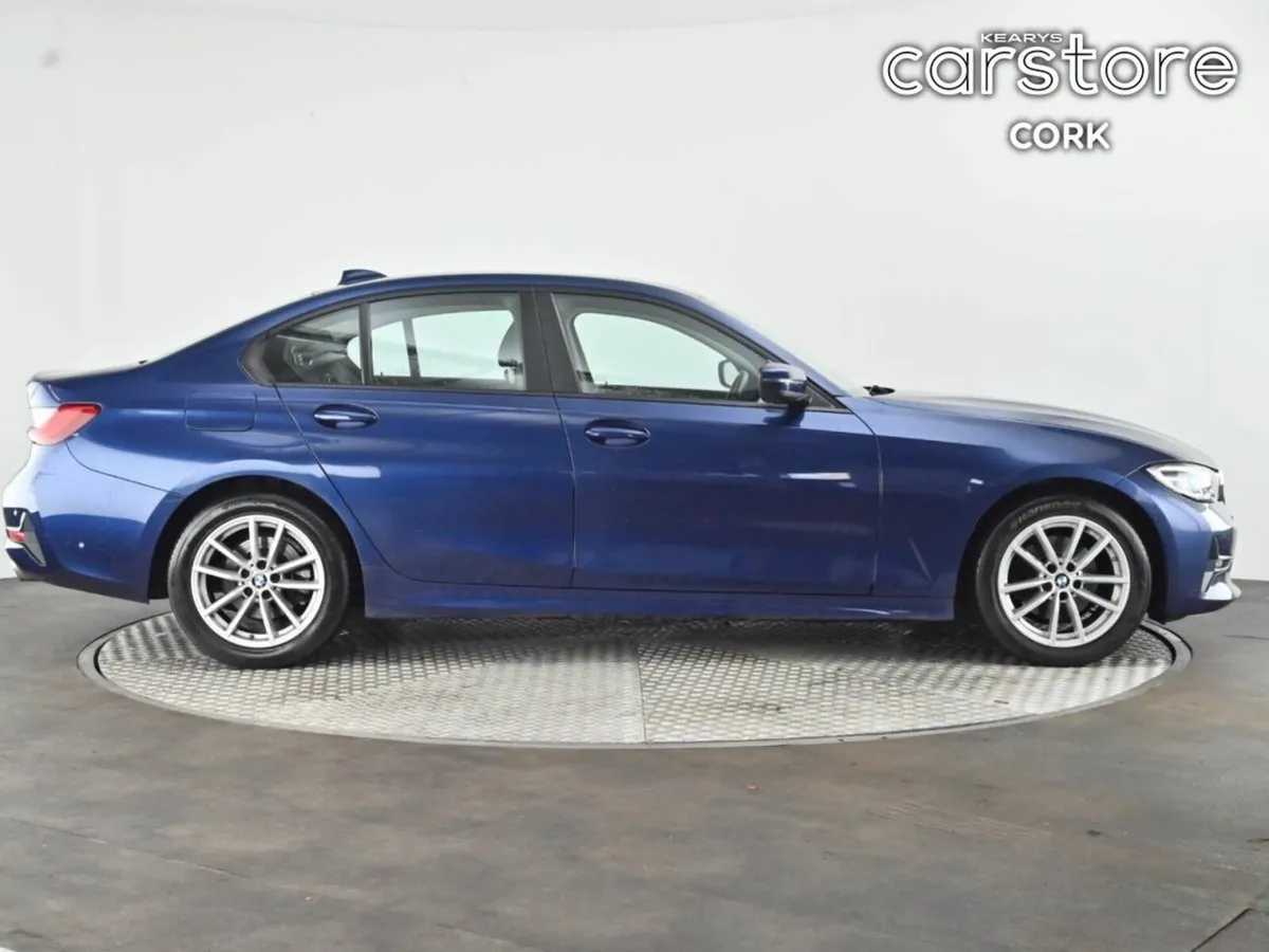BMW 3-Series 320d SE - Image 2
