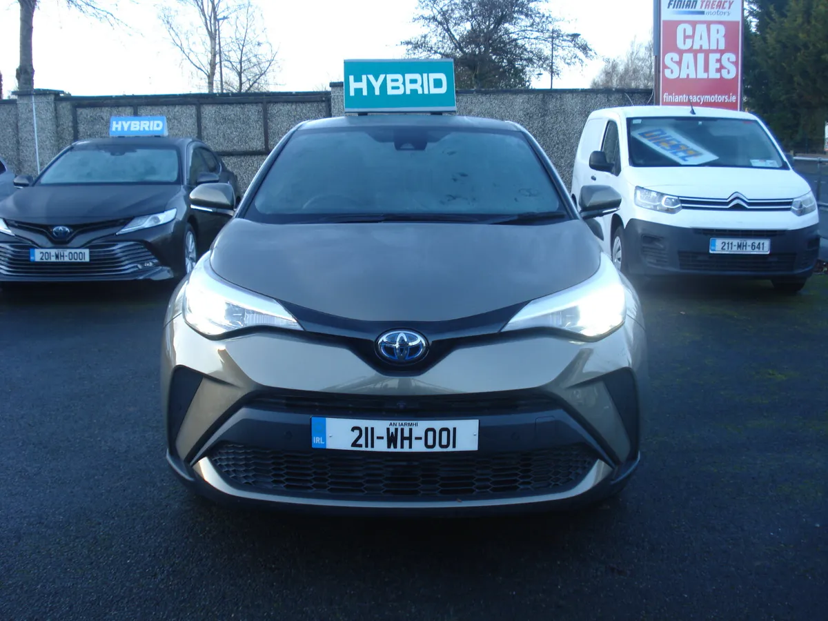 2021 Toyota CHR HYBRID - Image 3