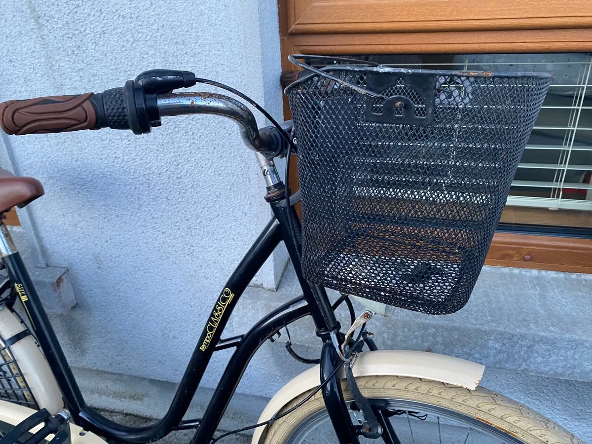 Ladies Bike - Image 2