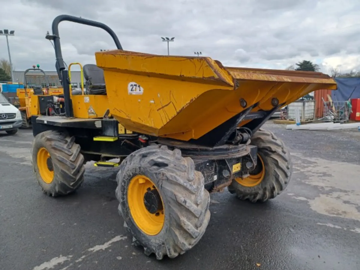 JCB 6T Swivel Dumper For Auction - Image 2