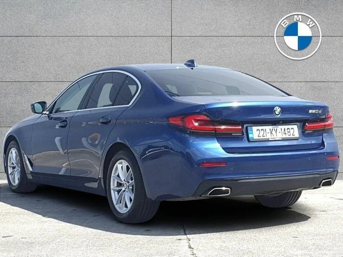 BMW 5-Series 520d SE Saloon - Image 3