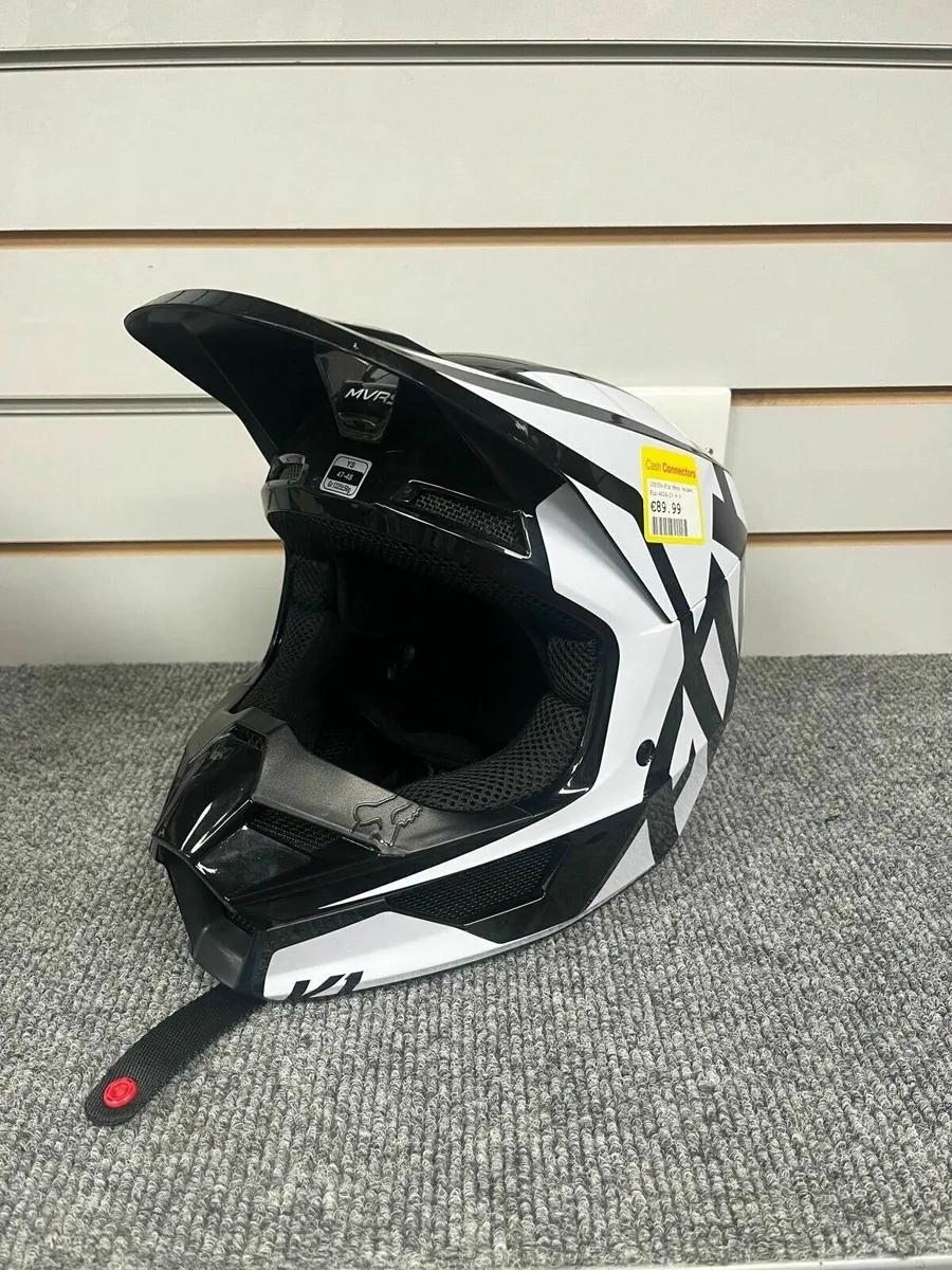 Fox MVRS MotorSport Helmet - Image 1