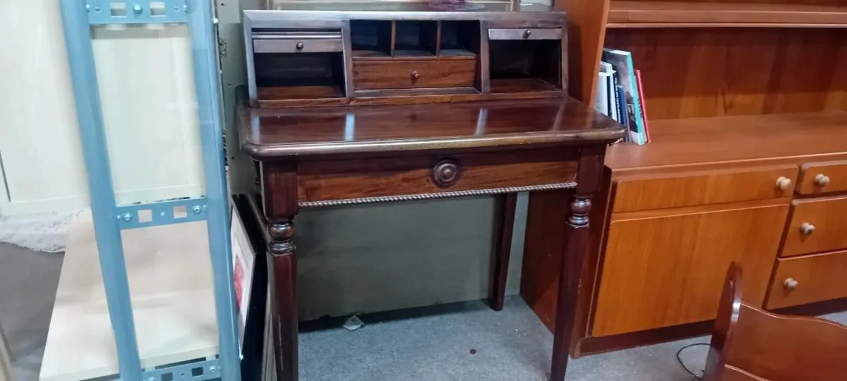 Small Mahogany Office Desk - Image 1
