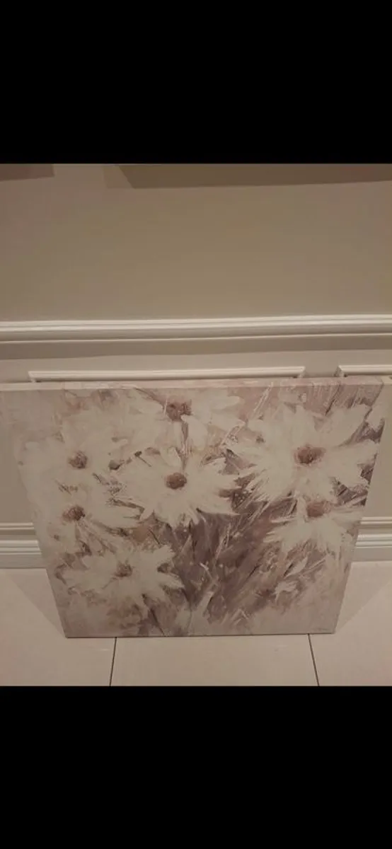 Laura Ashley picture