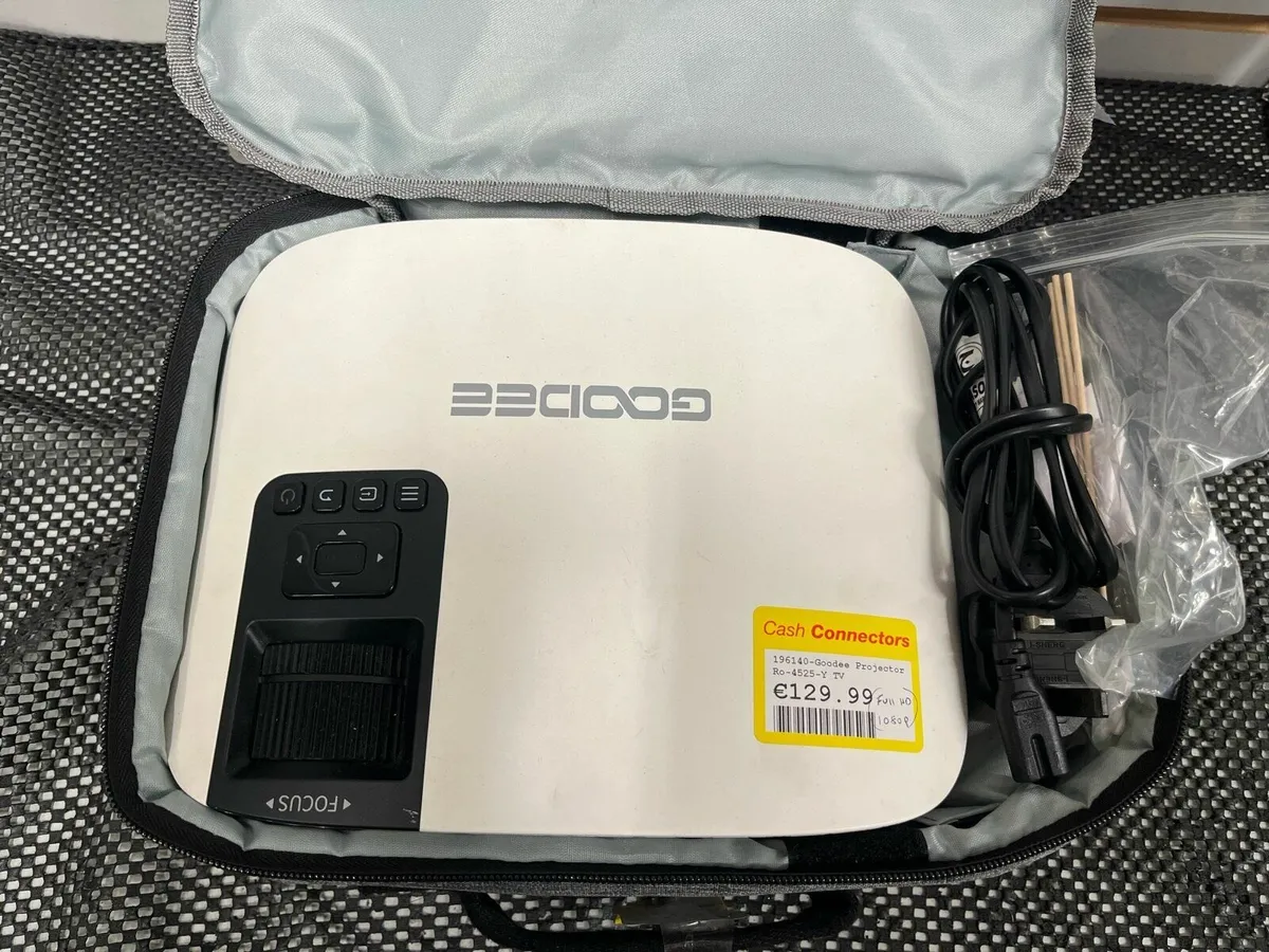 Goodee Projector - Image 2