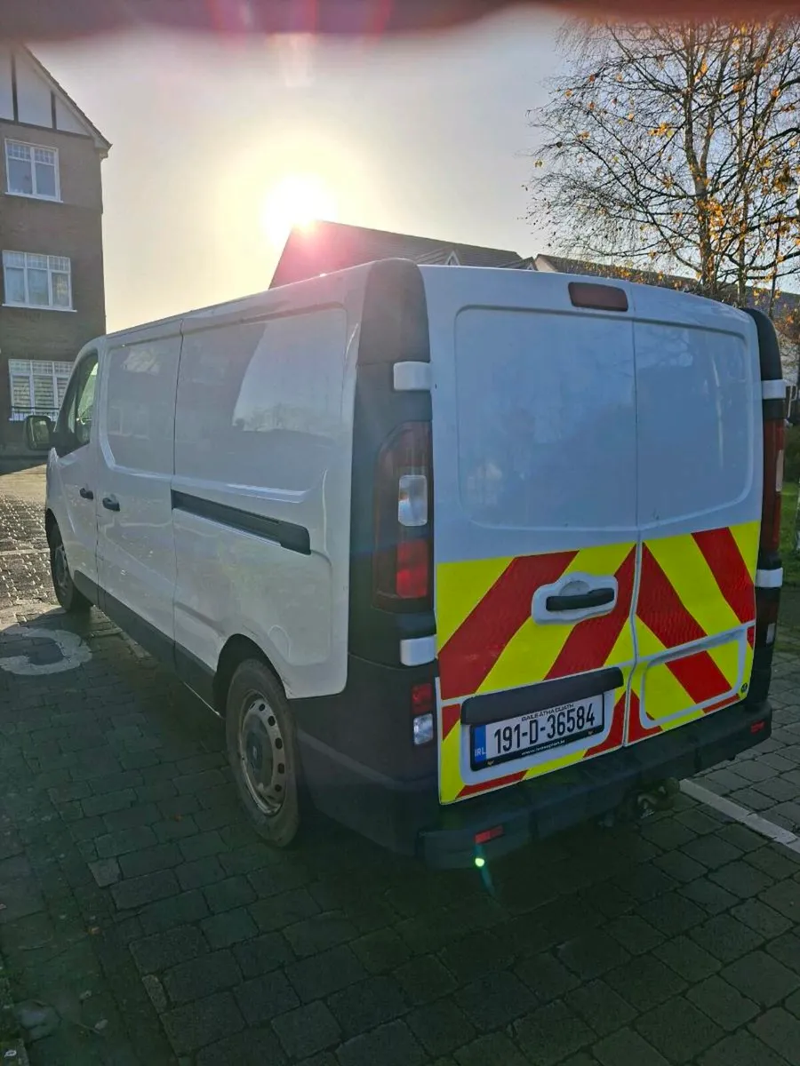 OPEL VIVARO 2019 146KM DOE AND TAX - Image 3