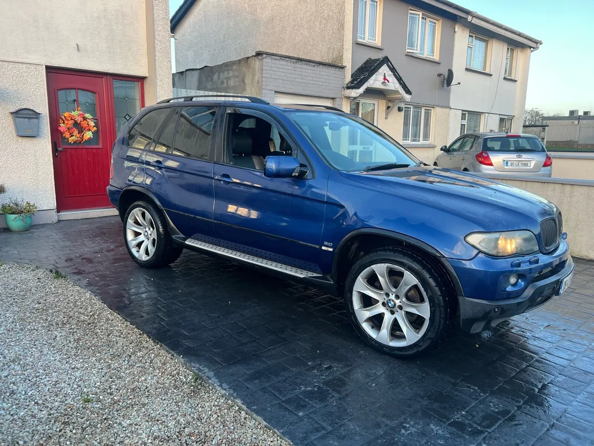 BMW X5 - Image 1