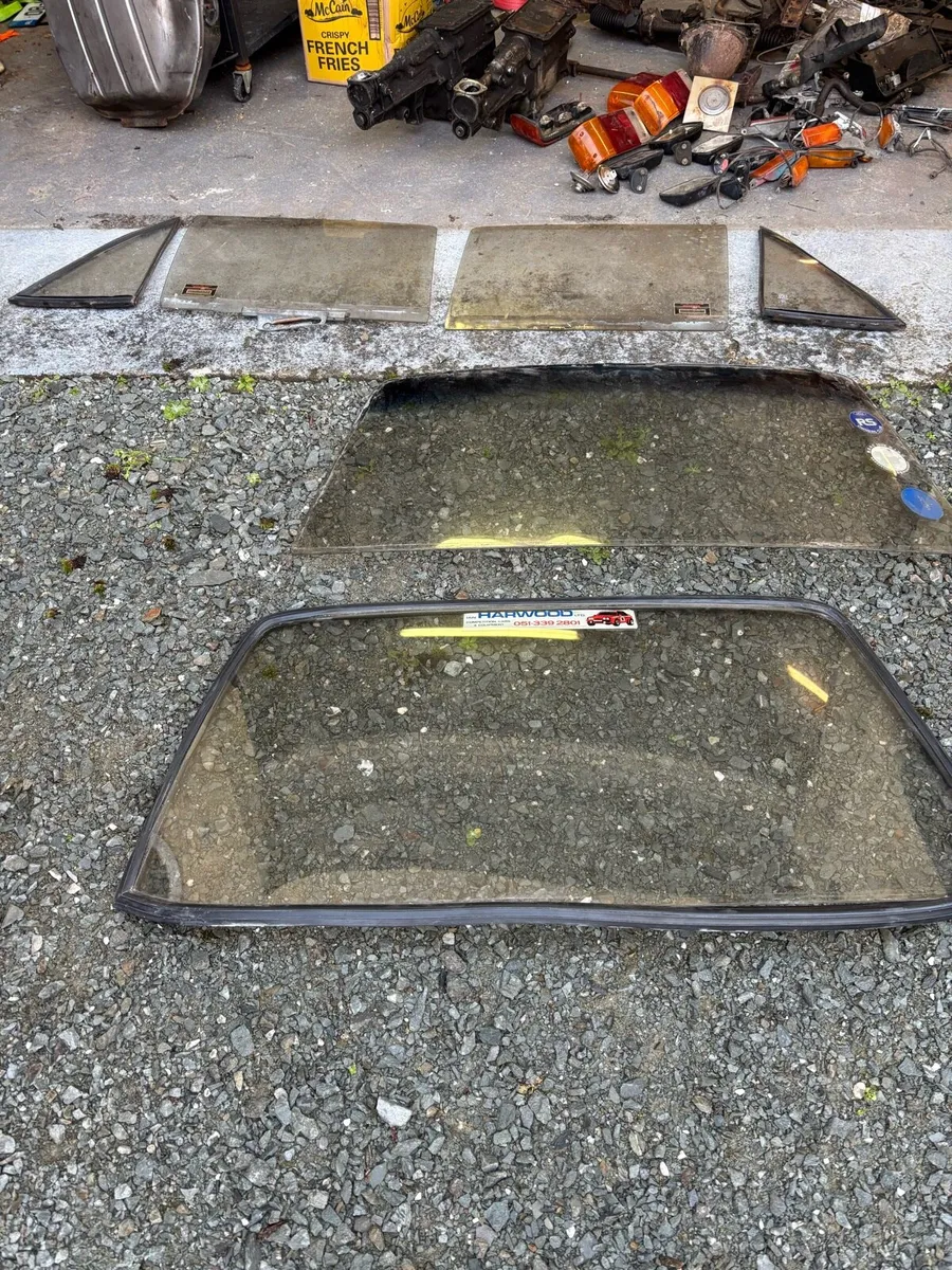 Rs2000 glass.mk2escort - Image 1