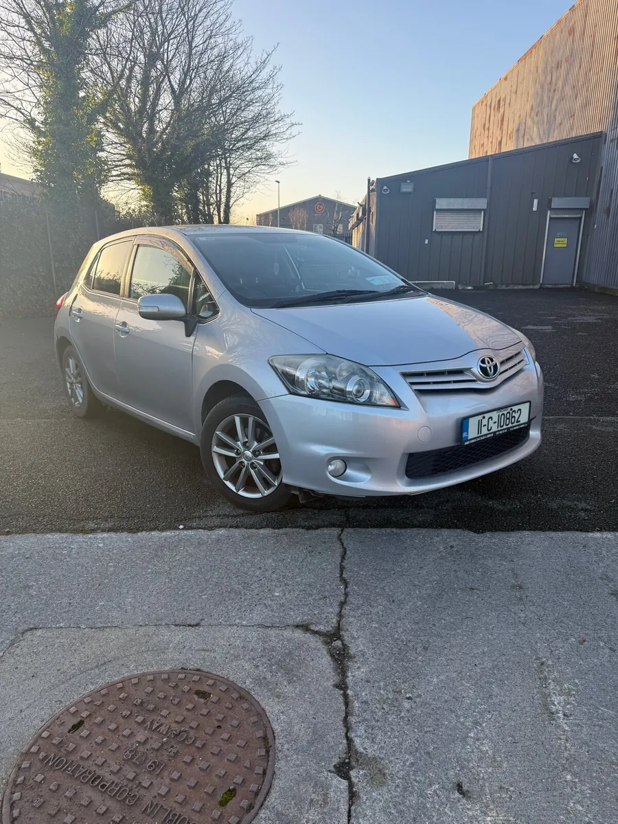2011 Toyota Auris - Manual, perfect condition !🚙 - Image 1