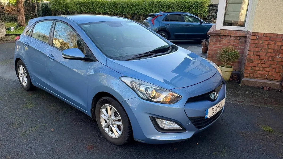 Hyundai i30 2012 - Image 1