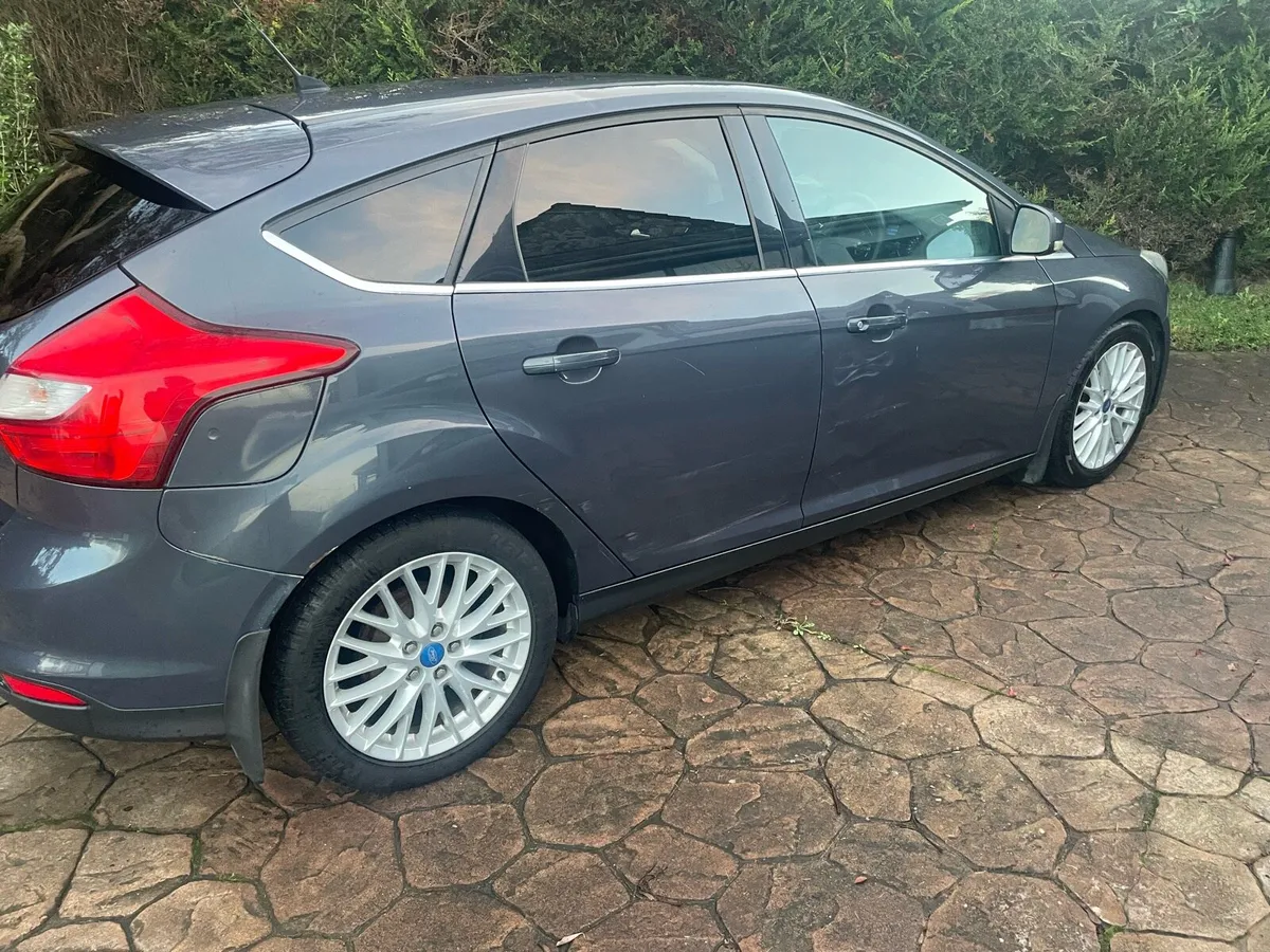 Ford focus - Image 4