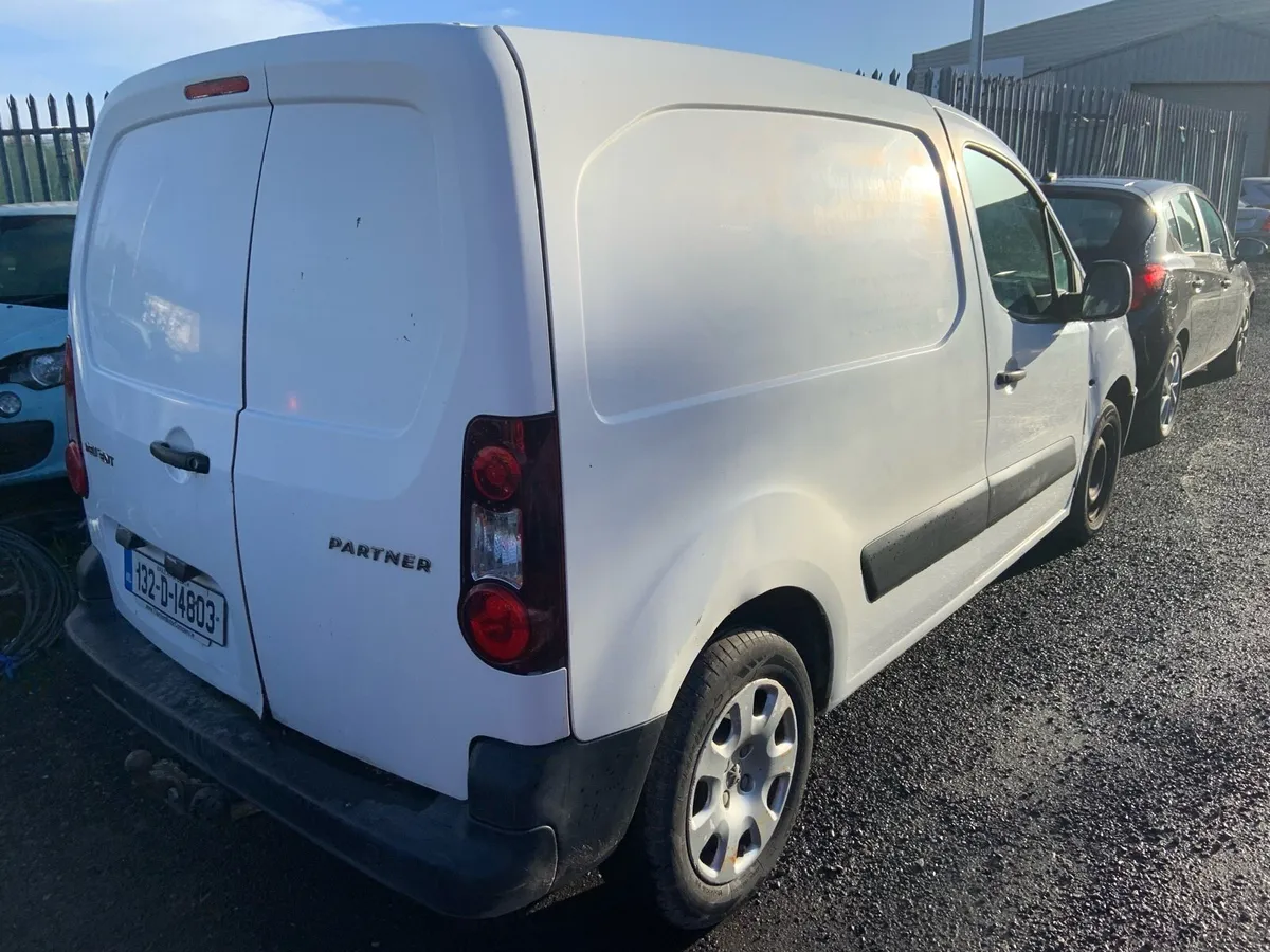 Peugeot partner 2013 no tax or test - Image 3