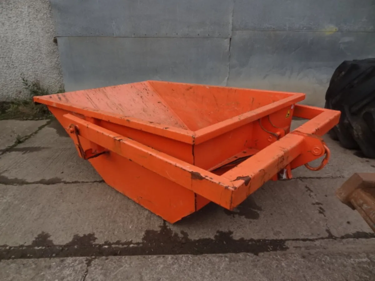 Conquip Boat Skips & Tub Pots - Image 1