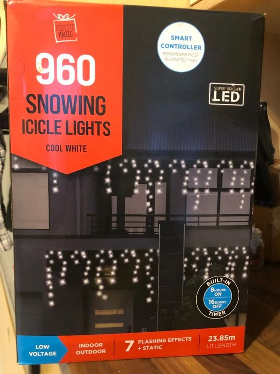 Christmas outdoor or indoor lights - Image 1