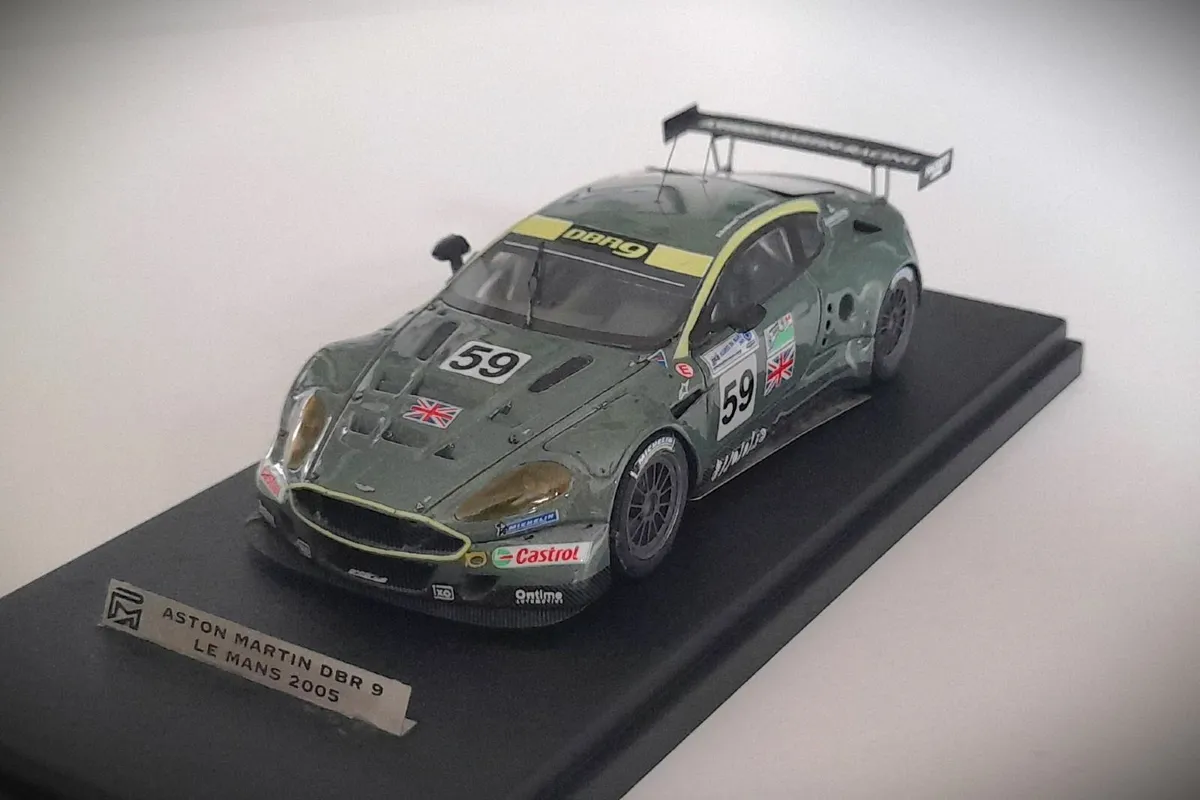 Collectable Resin 1:43 Model - Aston Martin DBR9 - Image 1