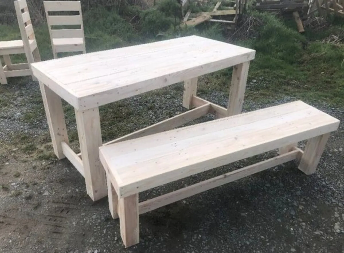 Handmade rustic table - Image 2