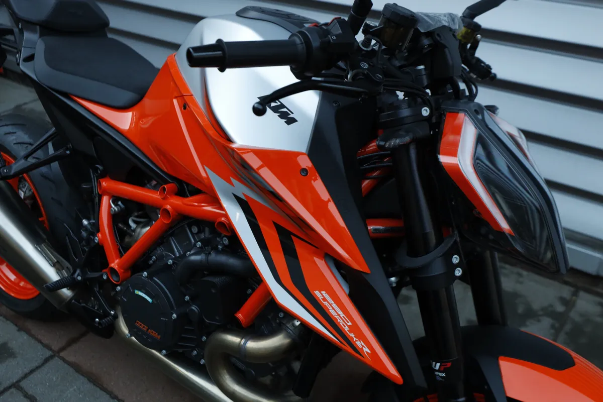 KTM 1290 Super Duke R EVO *Special Offer* - Image 3