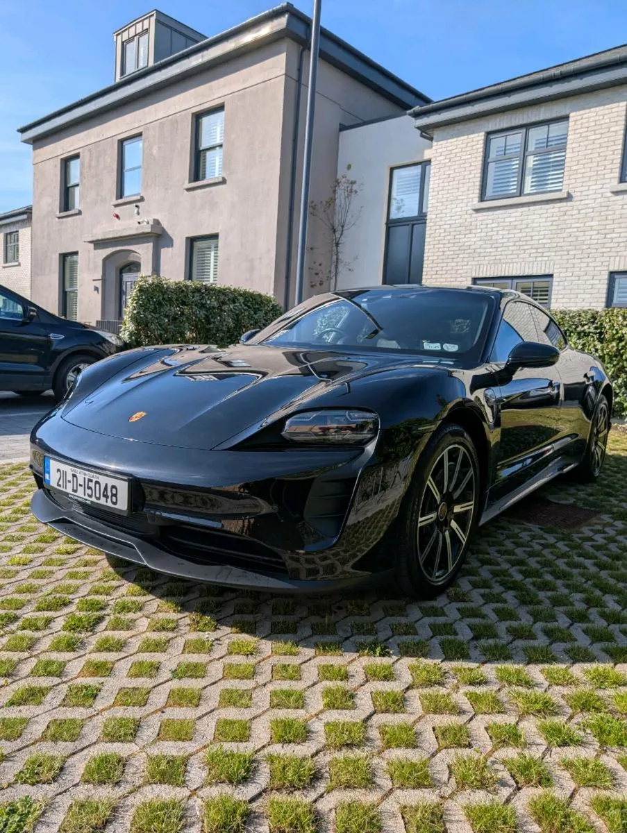Porsche Taycan 4S LOW MILAGE! 🇮🇪🚗 - Image 3