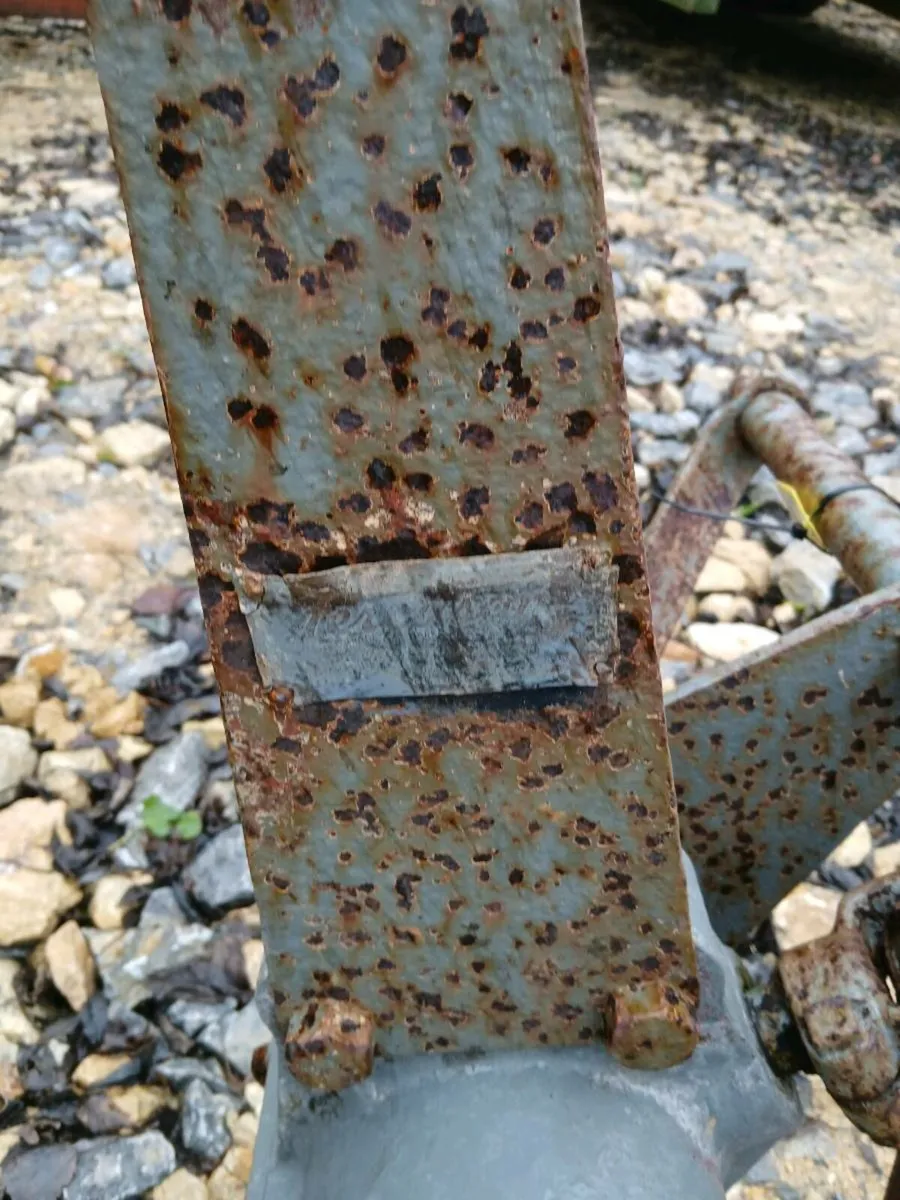 Ferguson items - Image 4