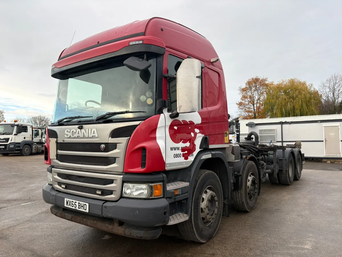 SCANIA 8X4 CHASSIS DOUBLE DIFF - Image 4