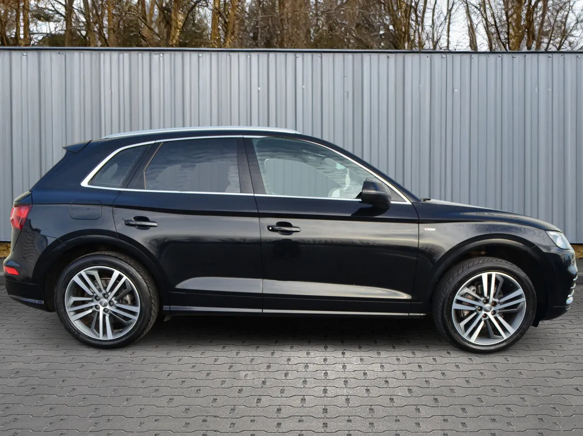 Audi Q5 2017 - Image 4