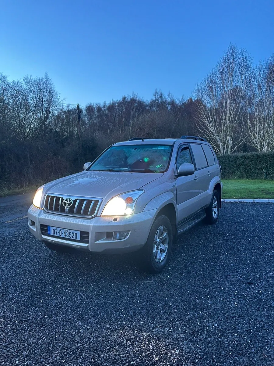 2007 Toyota landcruiser auto with doe for sale - Image 2