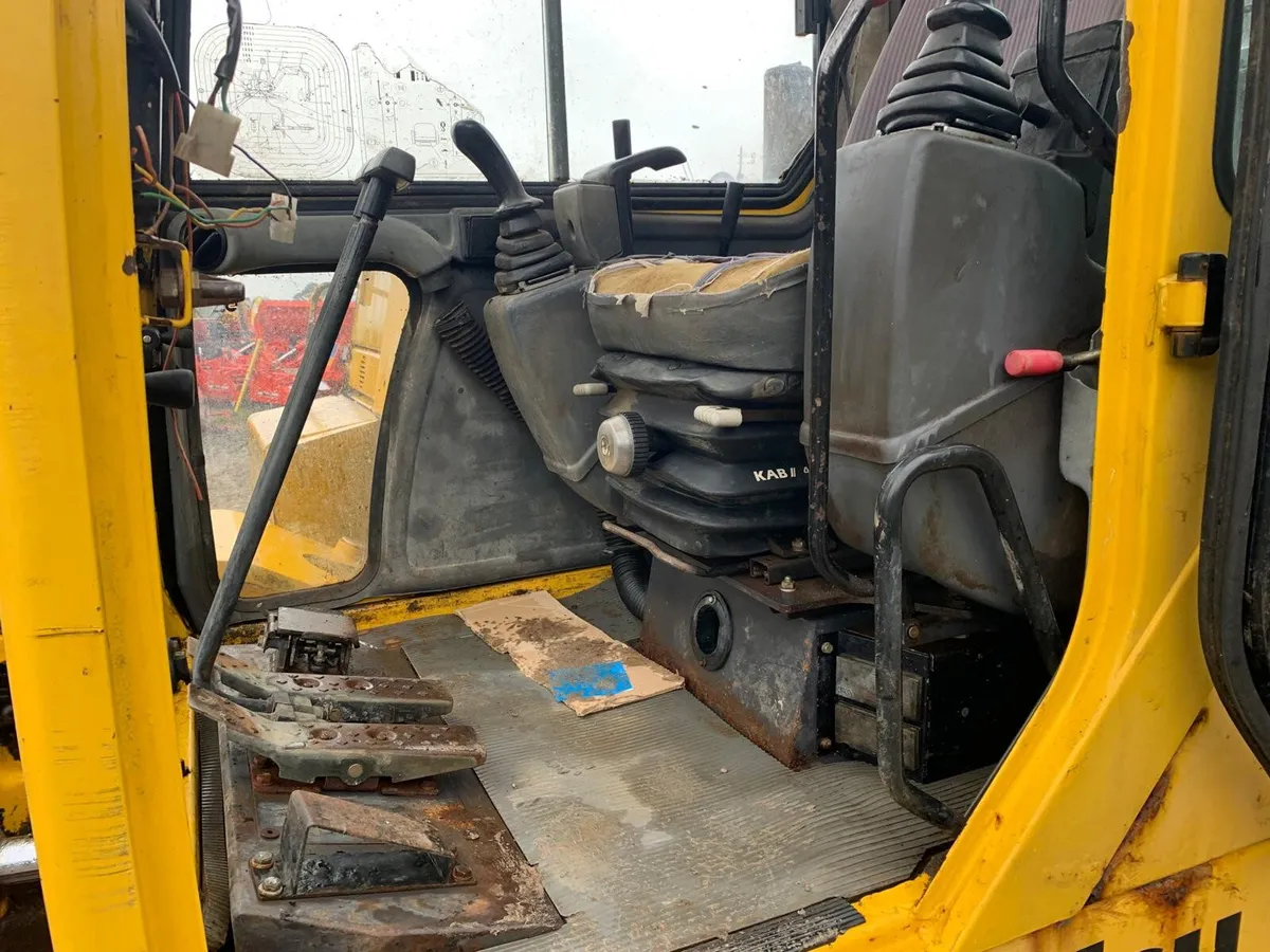 KOMATSU PC95,1999 - Image 3